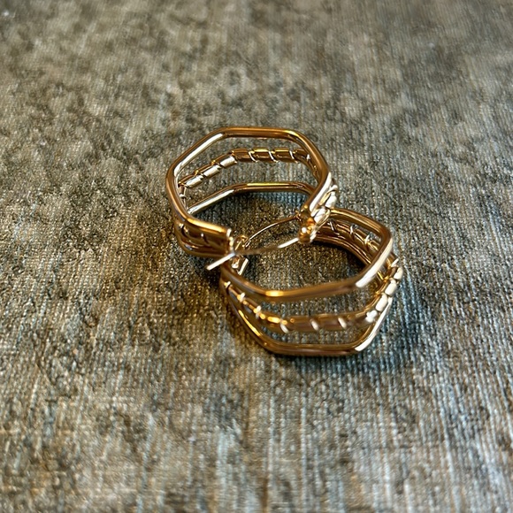 18KT NEW GOLD PLATED/DIPPED STAINLESS STEEL EARRINGS HYPOALLERGENIC NO FADE - Picture 5 of 7